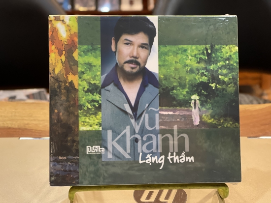 Vũ Khanhvũ- lặng thầm