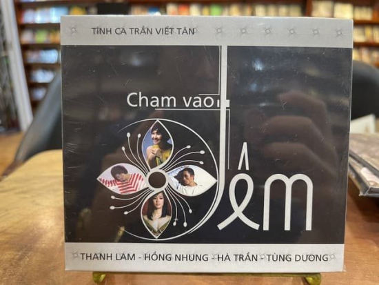 Trần Viết Tân - Chạm Vào Đêm