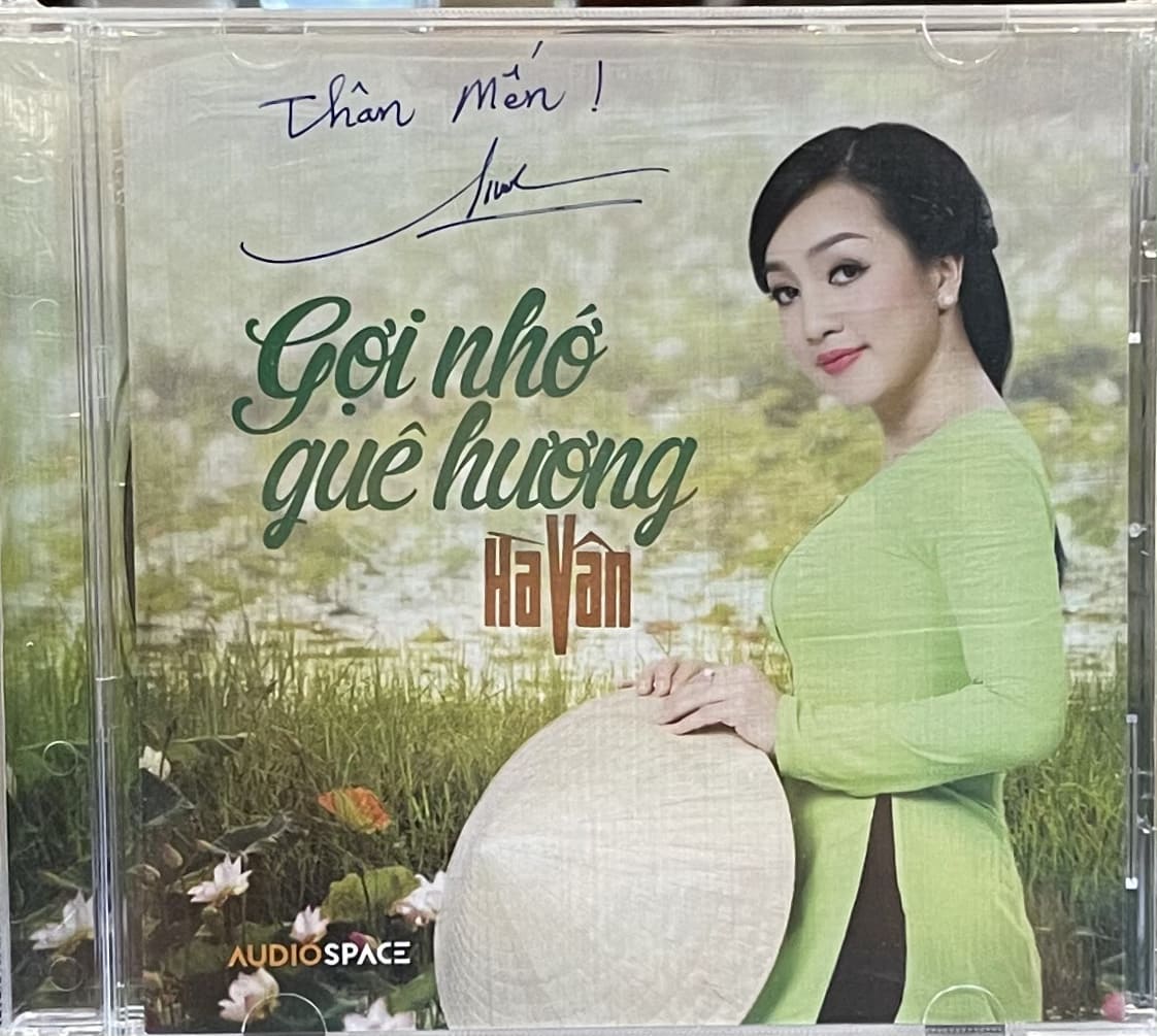 Hà Vân - Gợi Nhớ Quê Hương