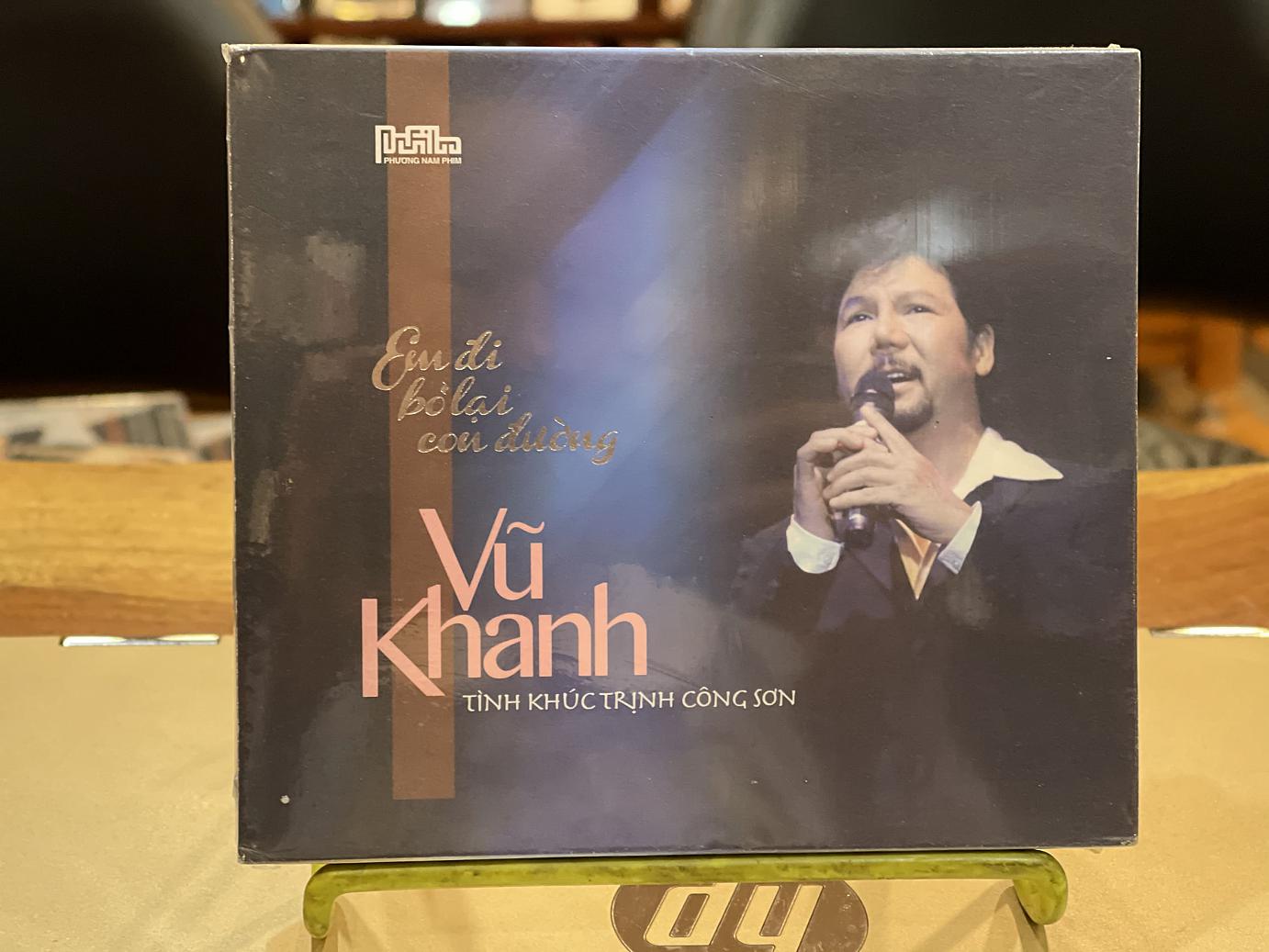 Vũ Khanh- em đi bỏ lại con đường